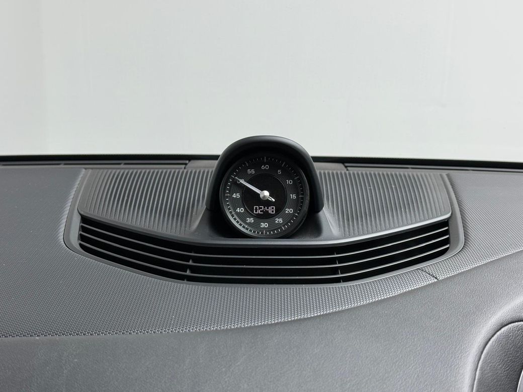 2023 Porsche Taycan