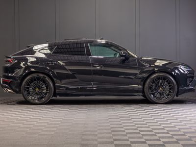 2025 Lamborghini Urus