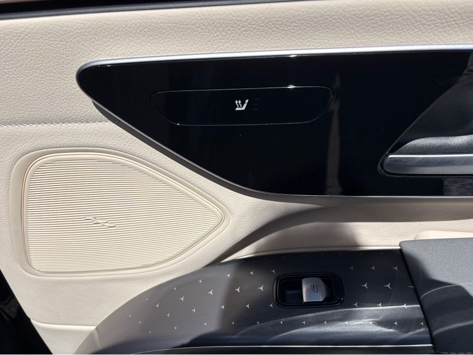 2022 Mercedes-Benz EQS