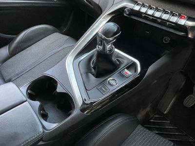 2022 Peugeot 3008