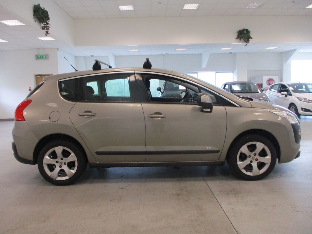 2011 Peugeot 3008