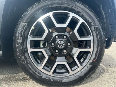 2025 Volkswagen Amarok