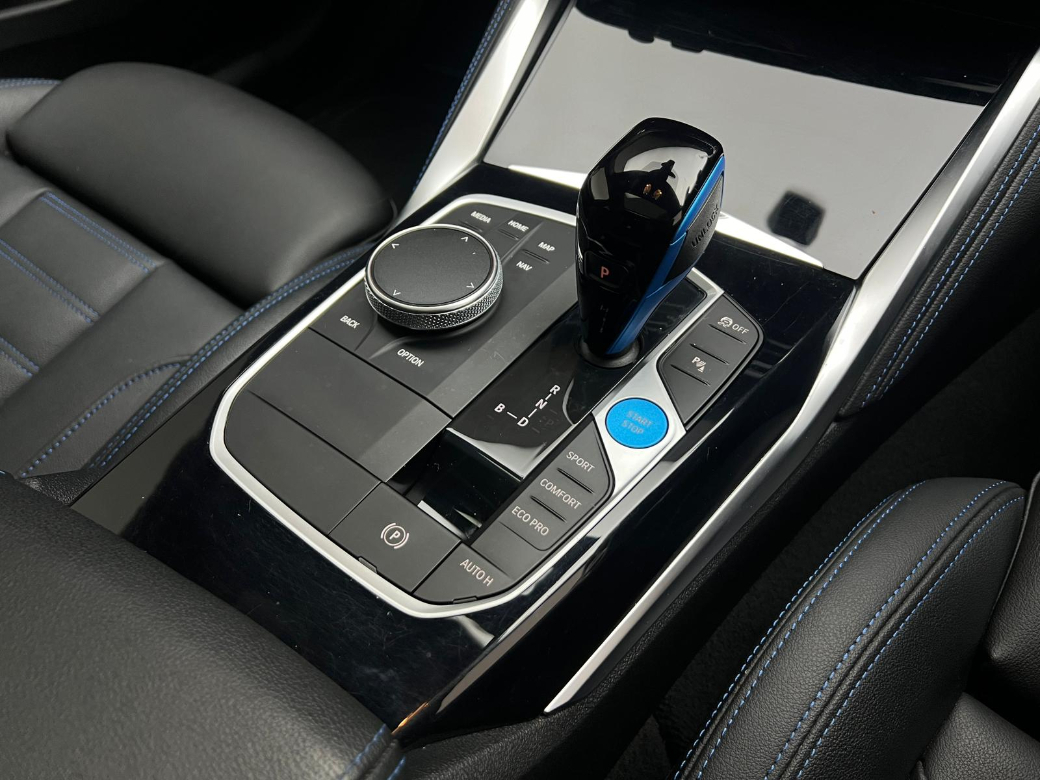 2022 BMW i4