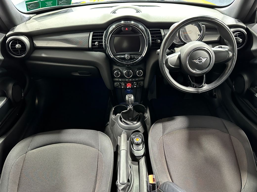 2017 Mini Cooper