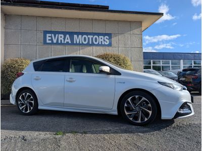 2016 Toyota Auris