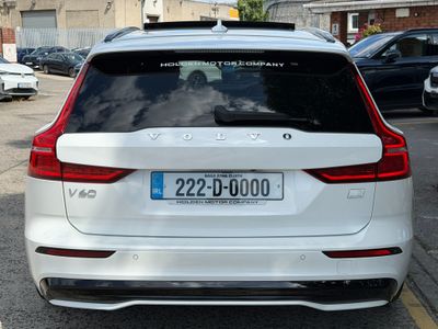 2022 Volvo V60