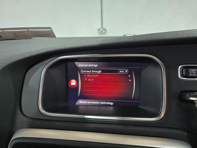 2018 Volvo V40