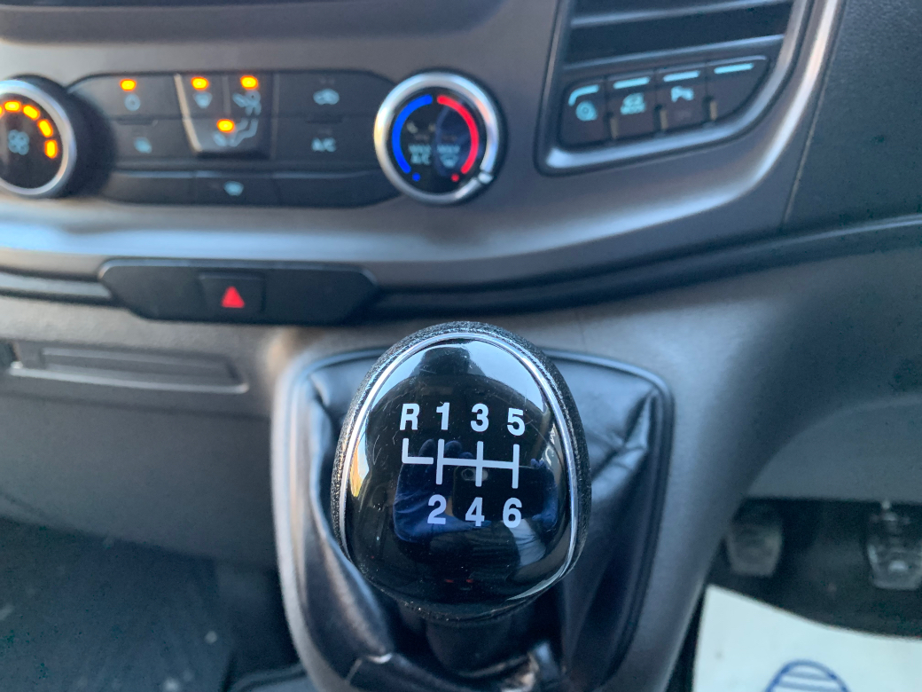 2022 Ford Transit Custom