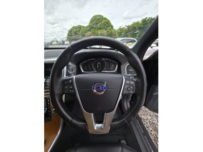 2017 Volvo XC60