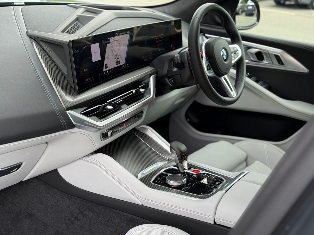 2026 BMW XM