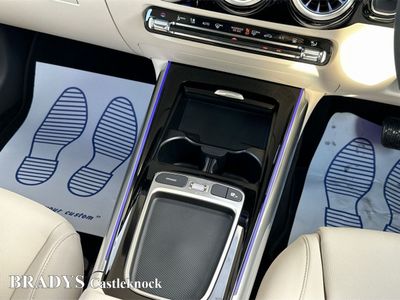 2025 Mercedes-Benz EQA