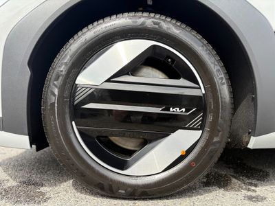 2026 Kia EV4