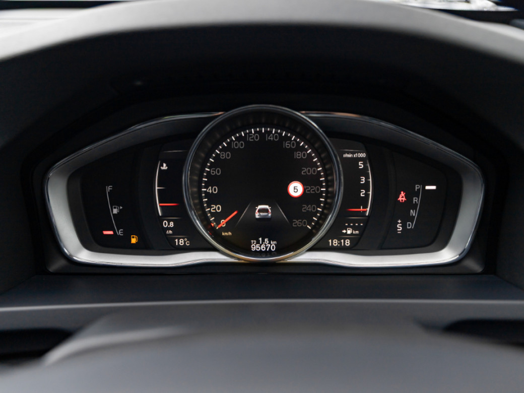 2017 Volvo V60