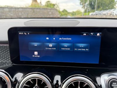 2024 Mercedes-Benz GLB Class