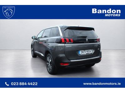 2024 Peugeot 5008