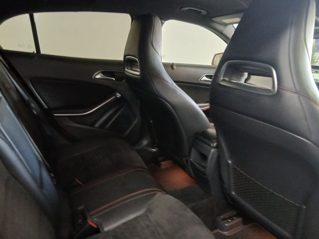 2015 Mercedes-Benz GLA Class