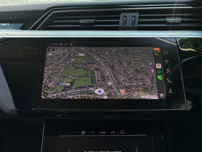 2022 Audi e-tron