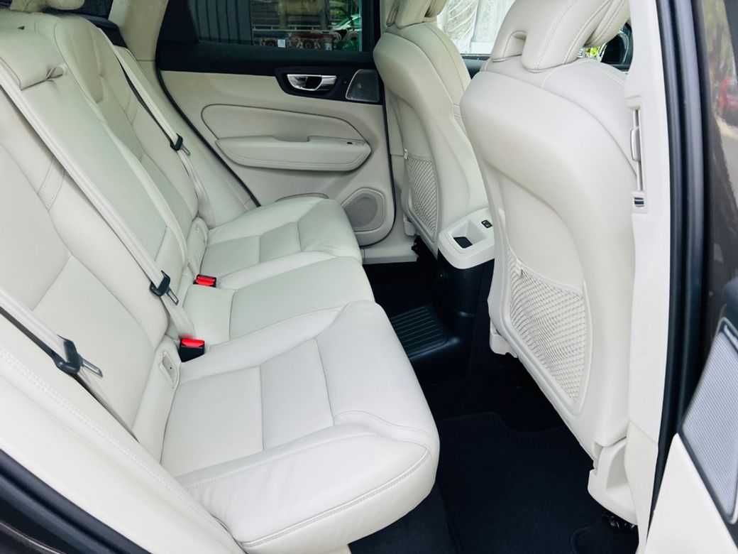 2023 Volvo XC60