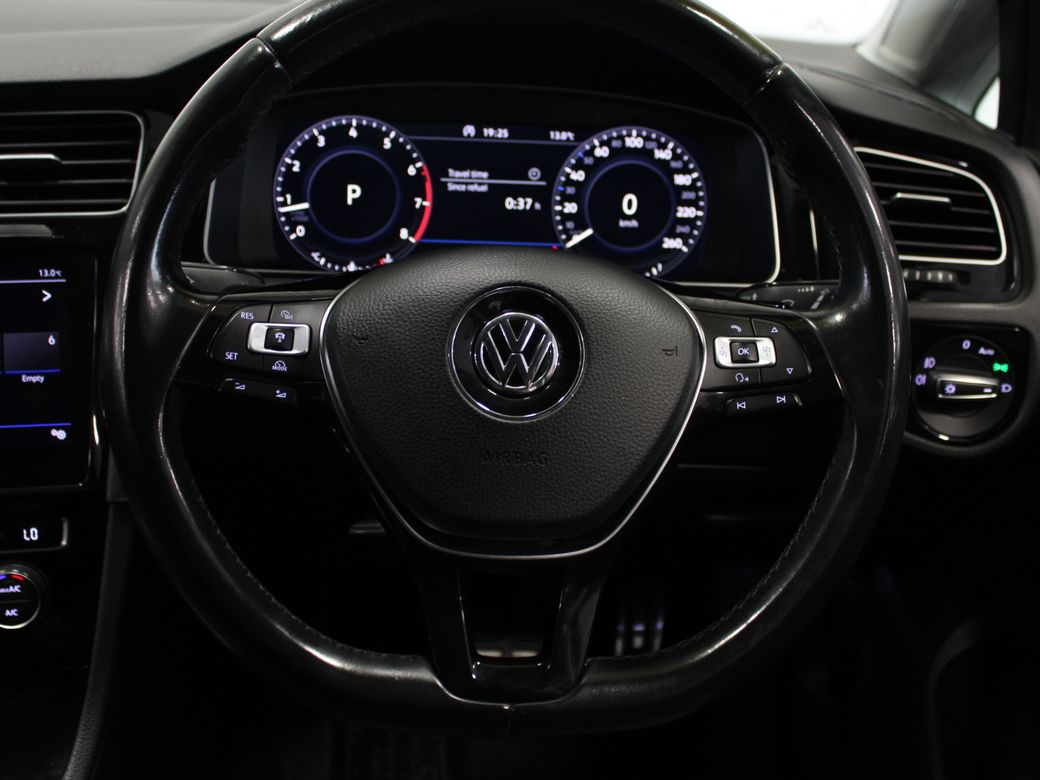 2017 Volkswagen Golf