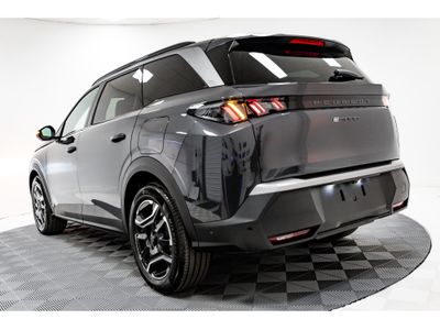 2025 Peugeot 5008