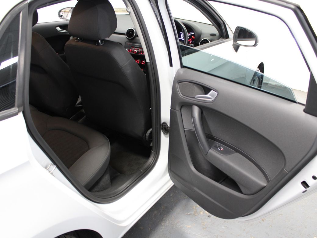 2016 Audi A1