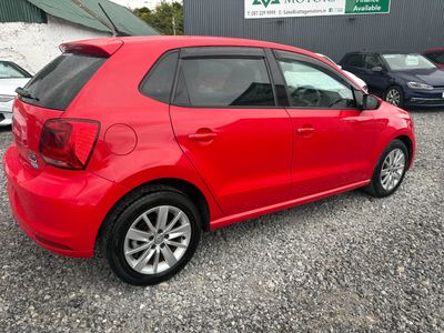 2017 Volkswagen Polo