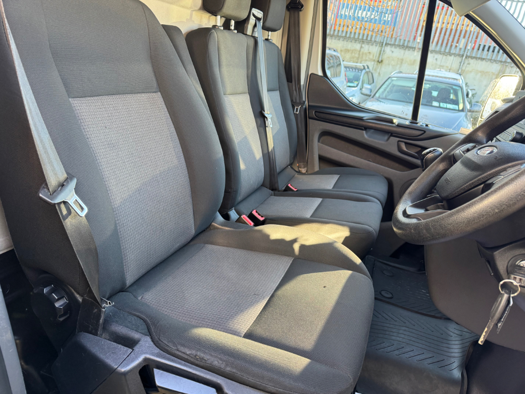 2022 Ford Transit Custom