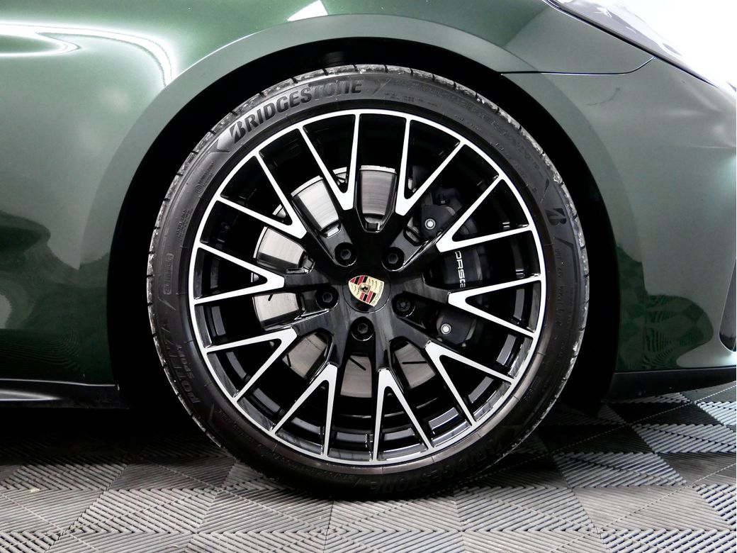 2025 Porsche Panamera