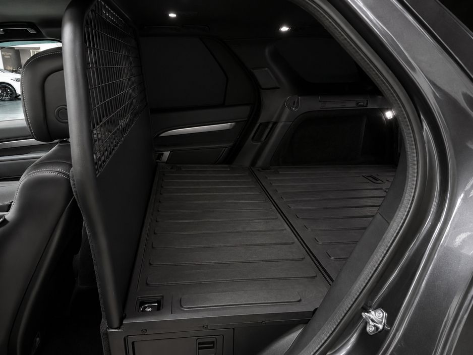 2023 Land Rover Discovery