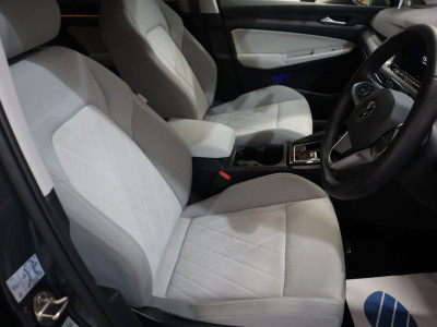 2023 Volkswagen Golf