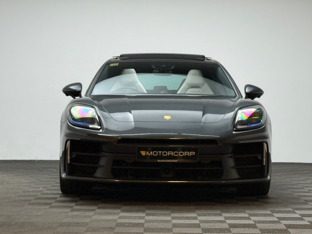 2025 Porsche Panamera