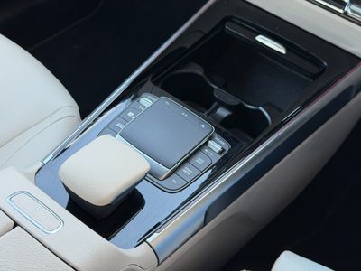2022 Mercedes-Benz EQB