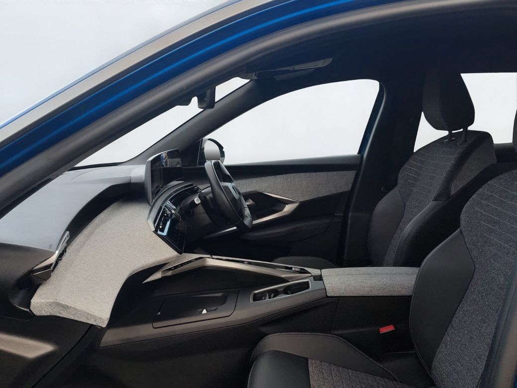2025 Peugeot 3008