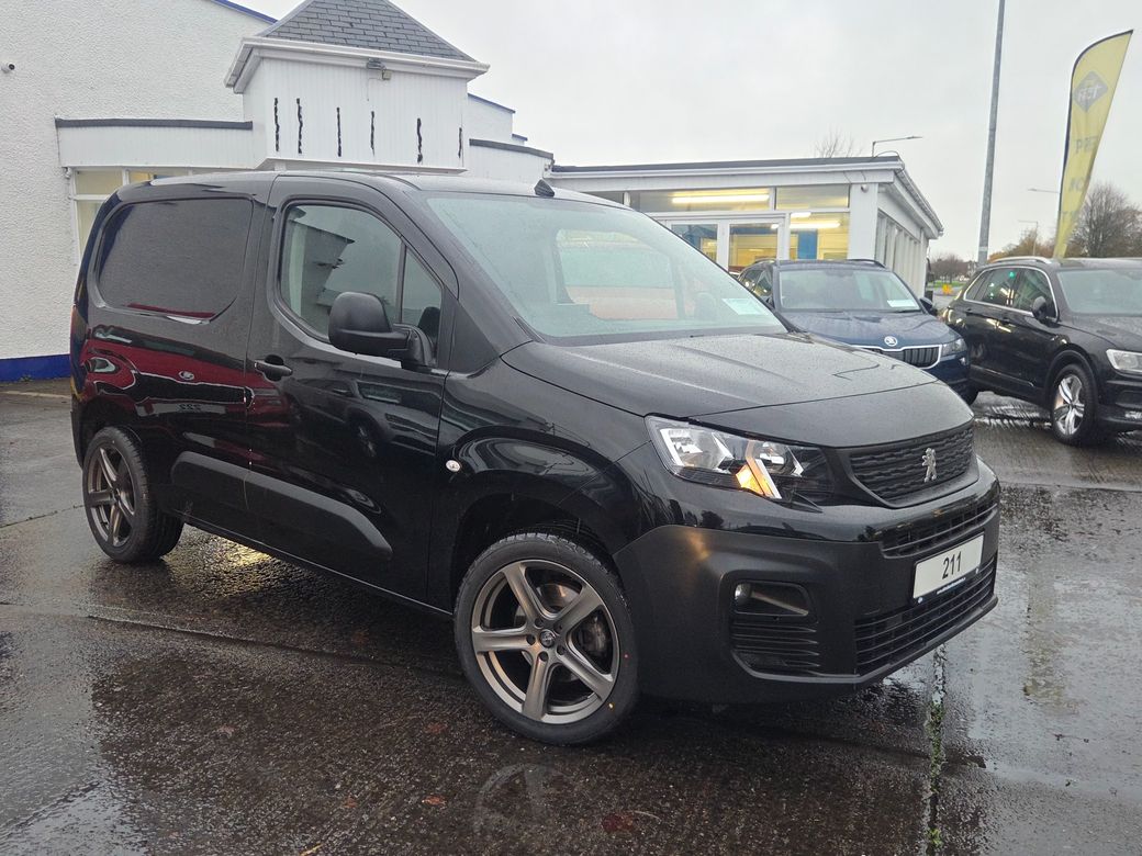 2021 Peugeot Partner