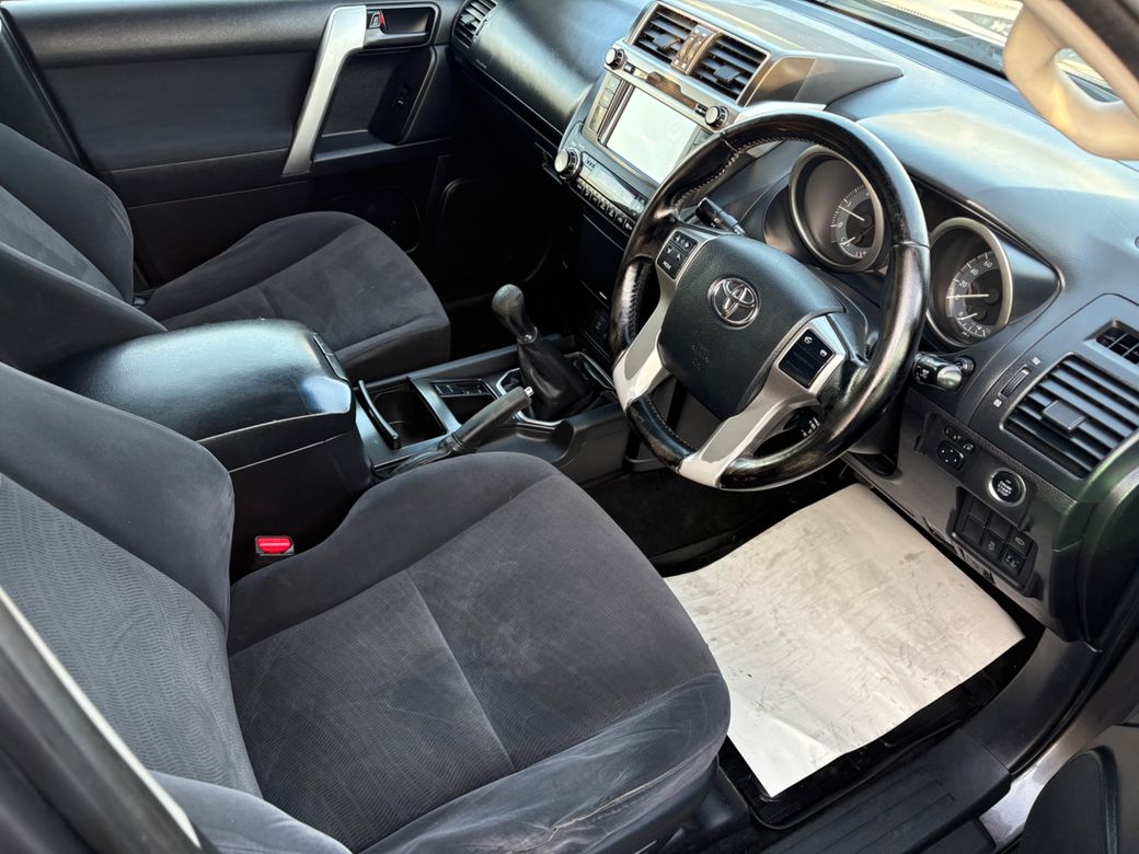 2017 Toyota Landcruiser