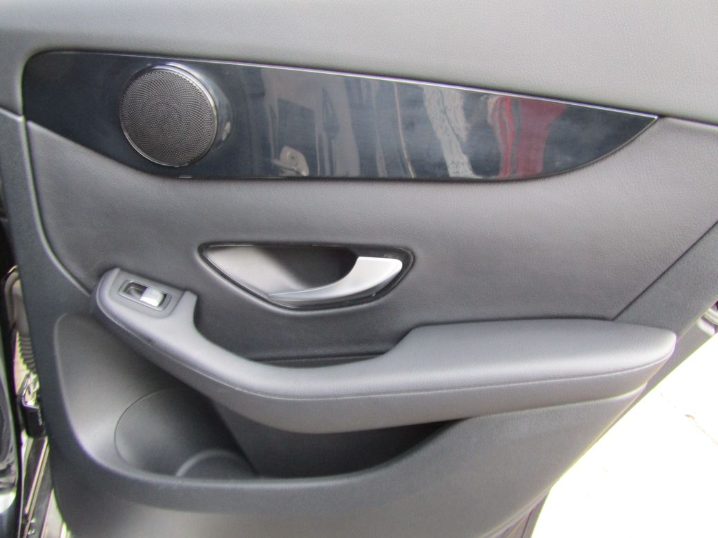 2016 Mercedes-Benz GLC Class