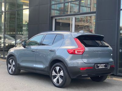 2023 Volvo XC40
