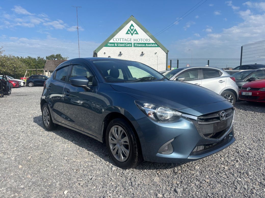 2016 Mazda Demio