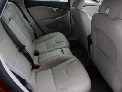 2016 Volvo V40 Cross Country