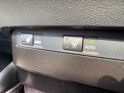 2023 Lexus ES 300h