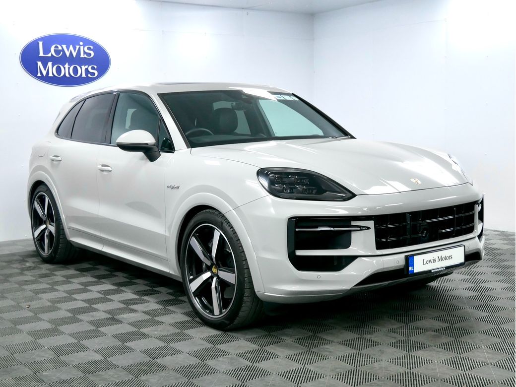 2024 Porsche Cayenne
