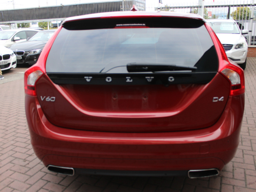 2016 Volvo V60