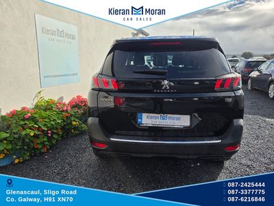 2022 Peugeot 5008