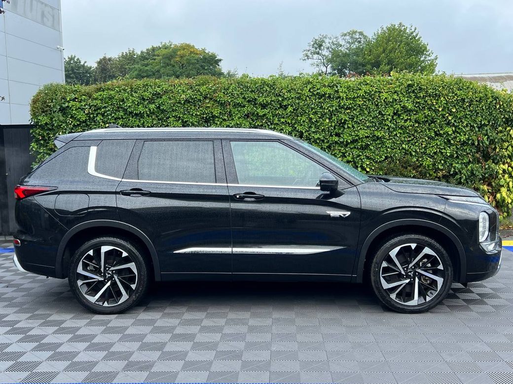 2023 Mitsubishi Outlander