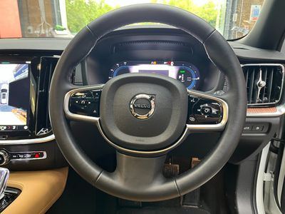 2024 Volvo V60
