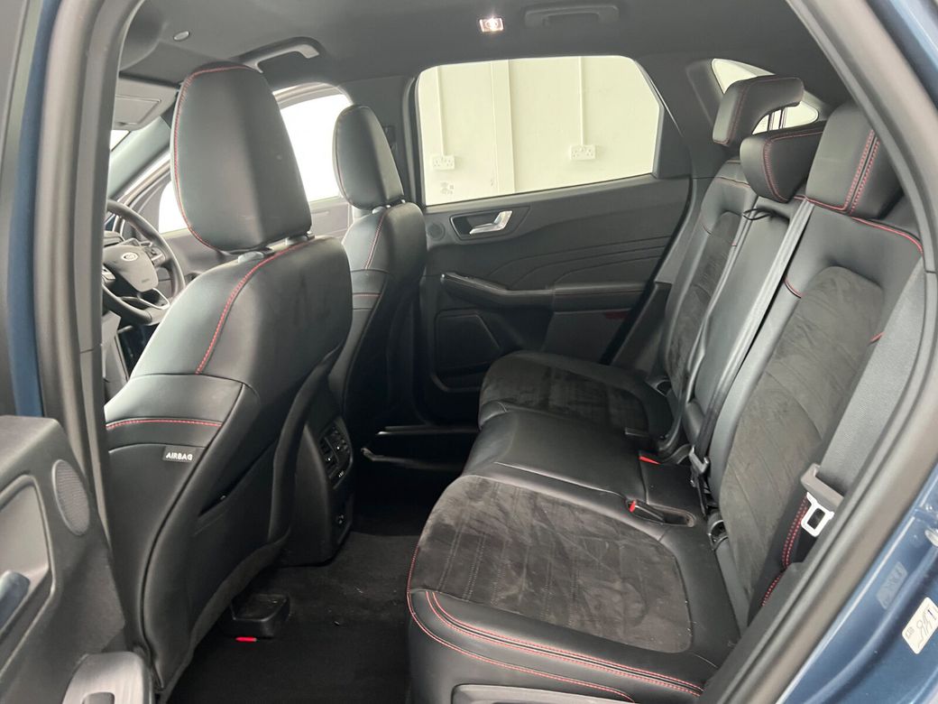 2022 Ford Kuga