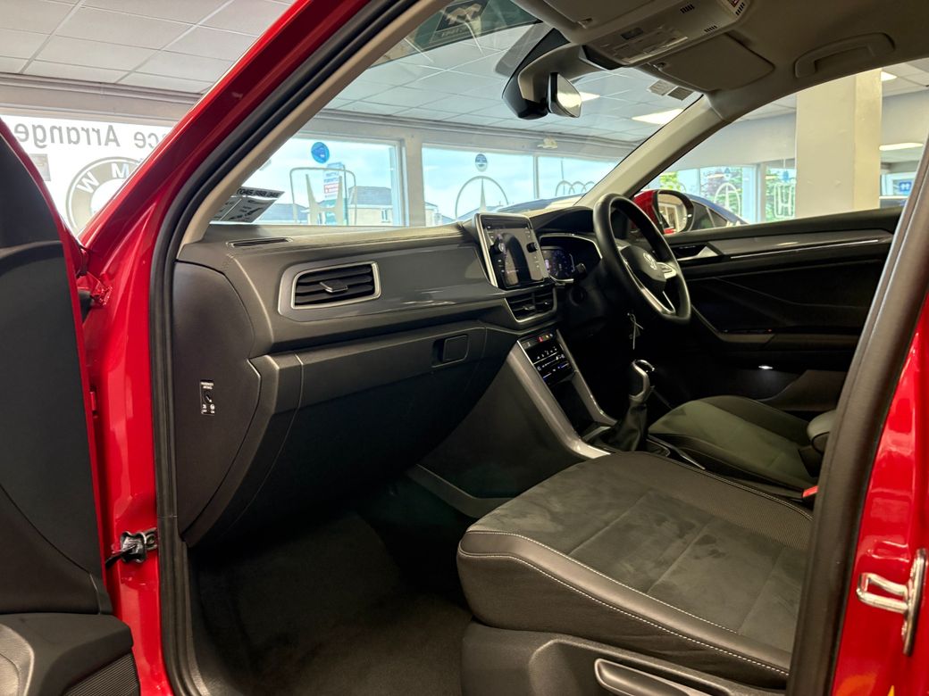 2023 Volkswagen T-Roc