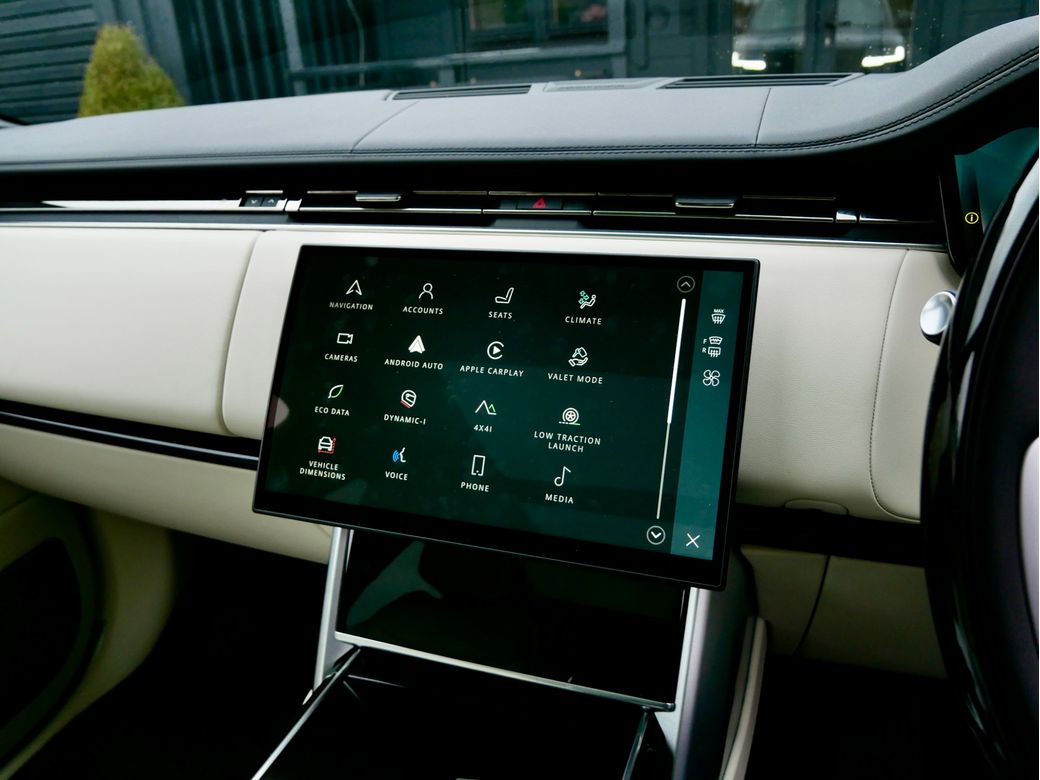 2025 Land Rover Range Rover