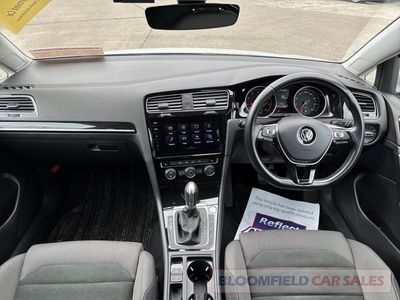 2017 Volkswagen Golf