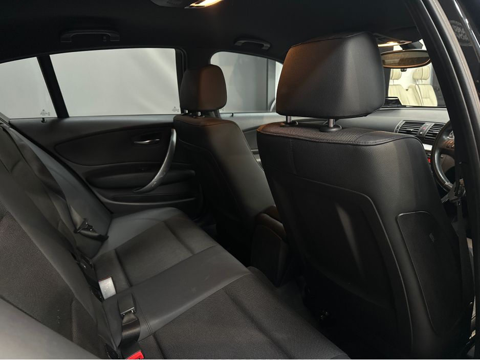 2011 BMW 1 Series